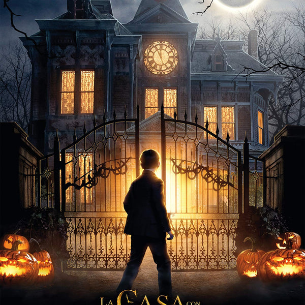 LA Casa Con Un Reloj En Las Paredes