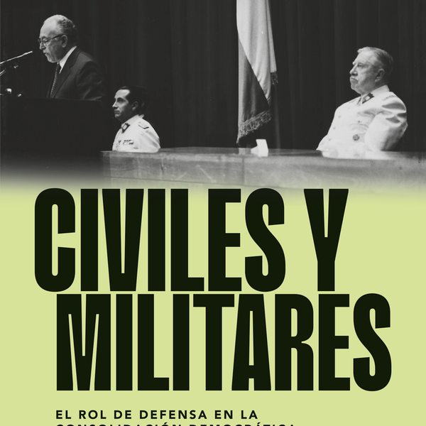 CIVILES Y MILITARES